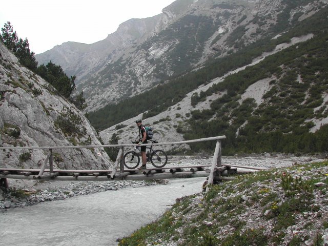 DSCN2600