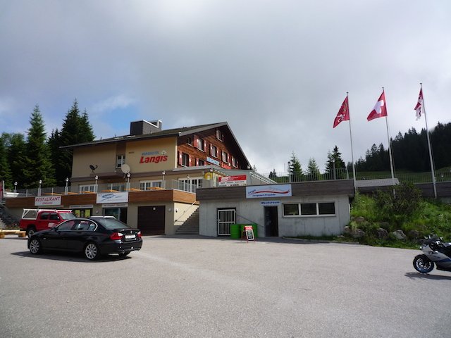 p1000157