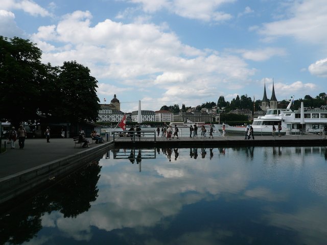 p1020476